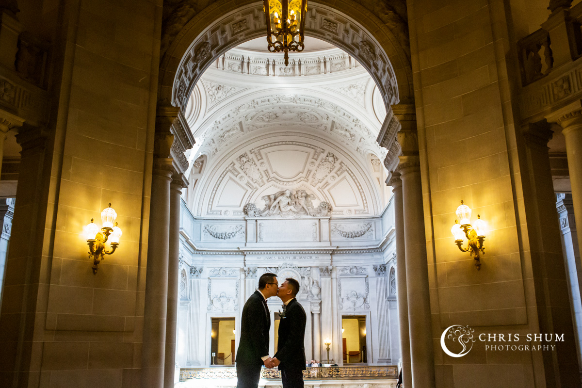 San_Francisco_wedding_photographer_SF_CityHall_WedElopeStory_29